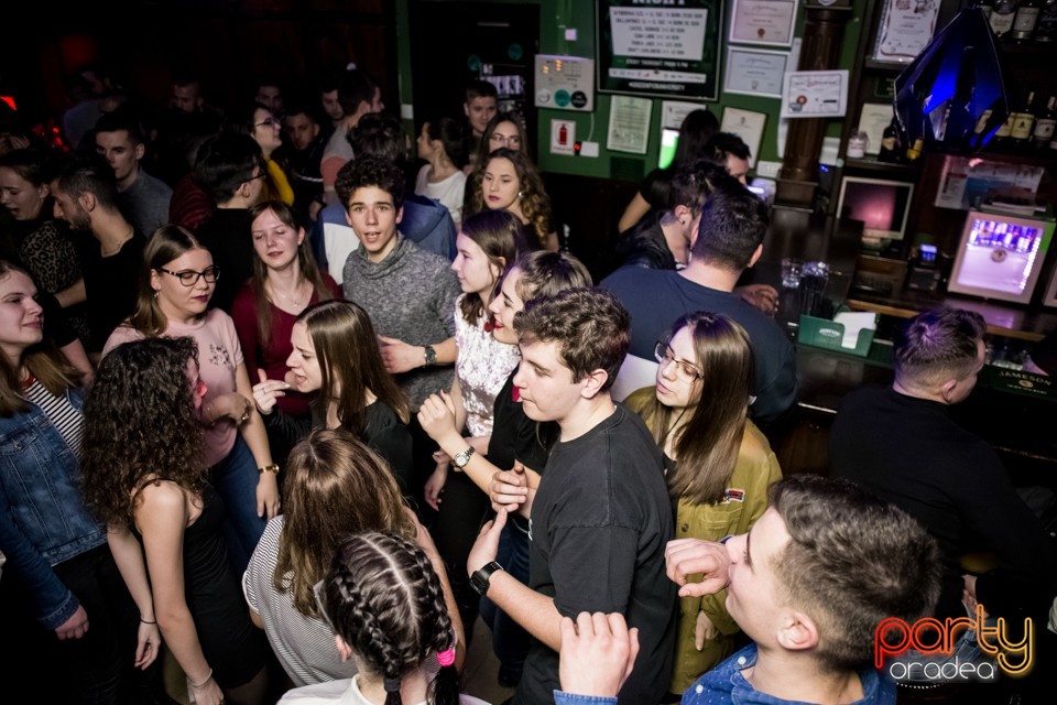 Students' Party, Green Pub