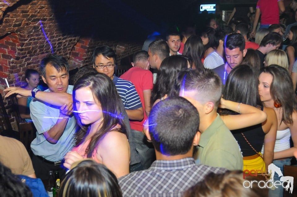 Studparty în Club Escape, 
