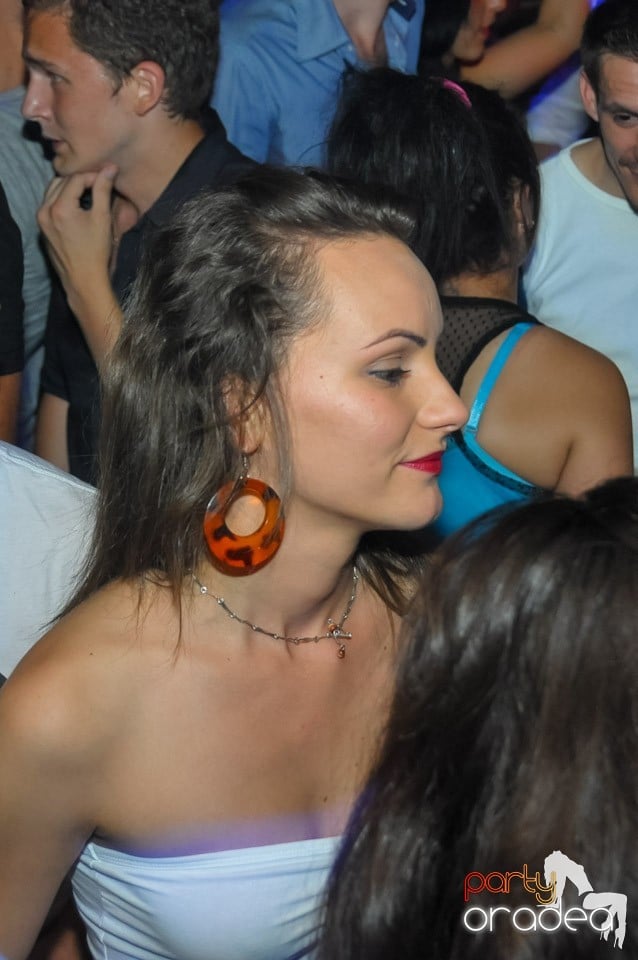 Studparty în Club Escape,