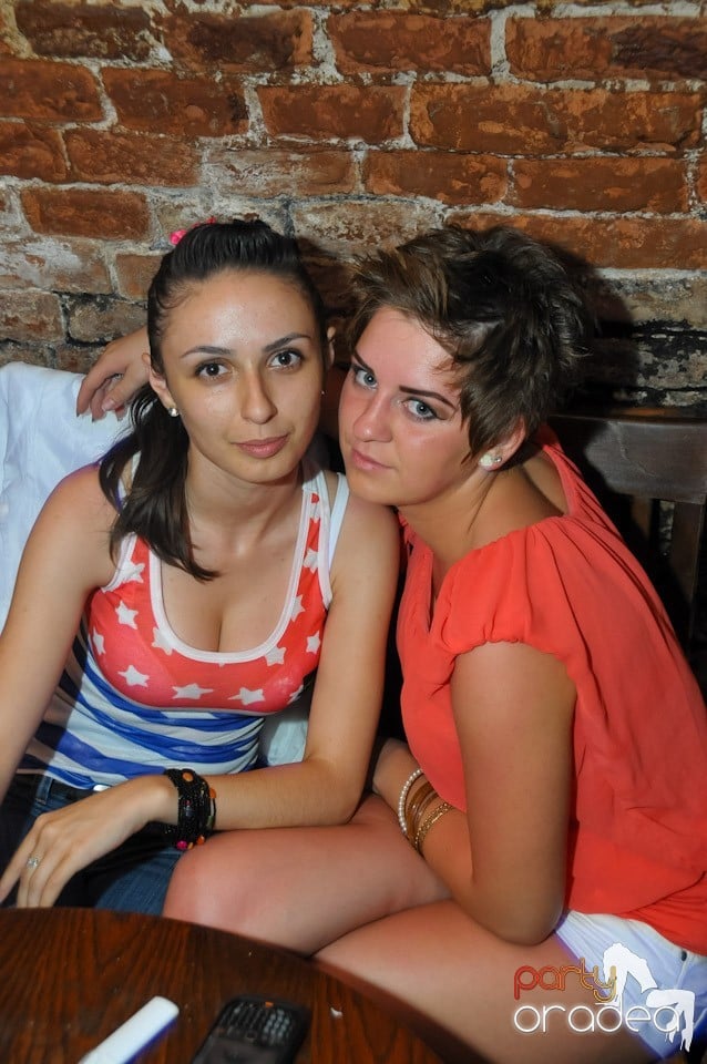 Studparty în Club Escape, 