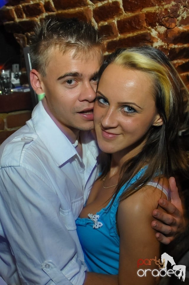 Studparty în Club Escape, 