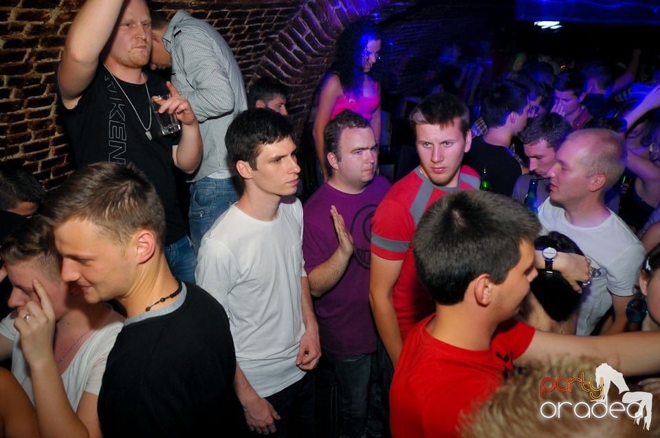 StudParty în Escape Club, 