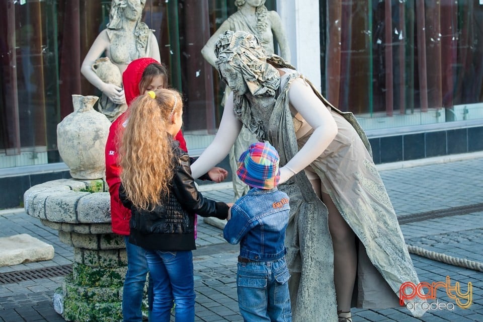 Sub semnul îngerului, Oradea