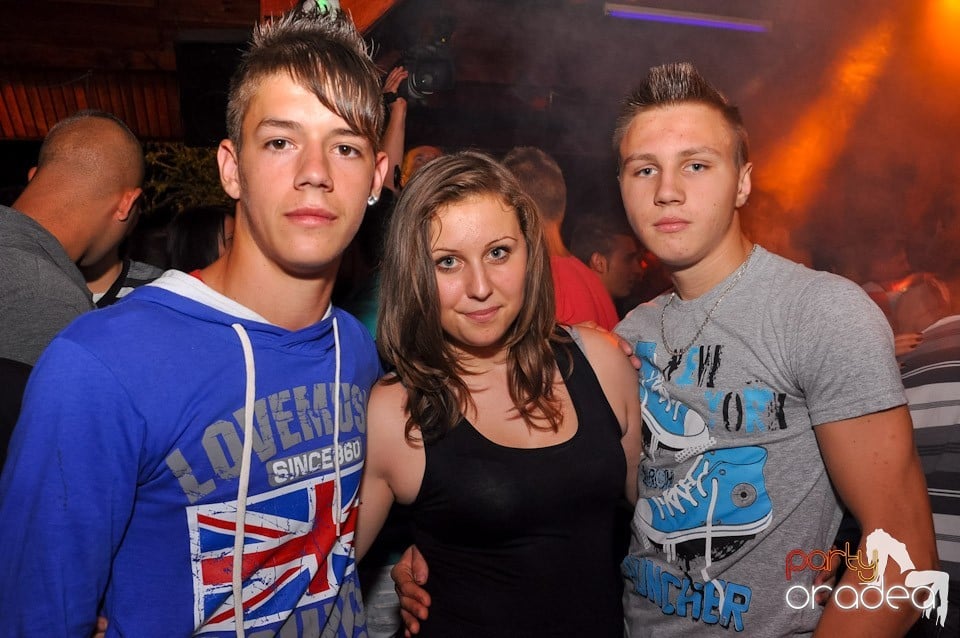 Summer Close Party în Faház,