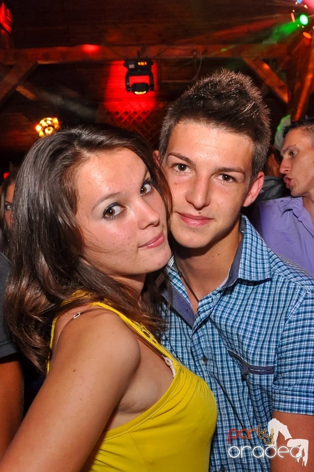 Summer Close Party în Faház,