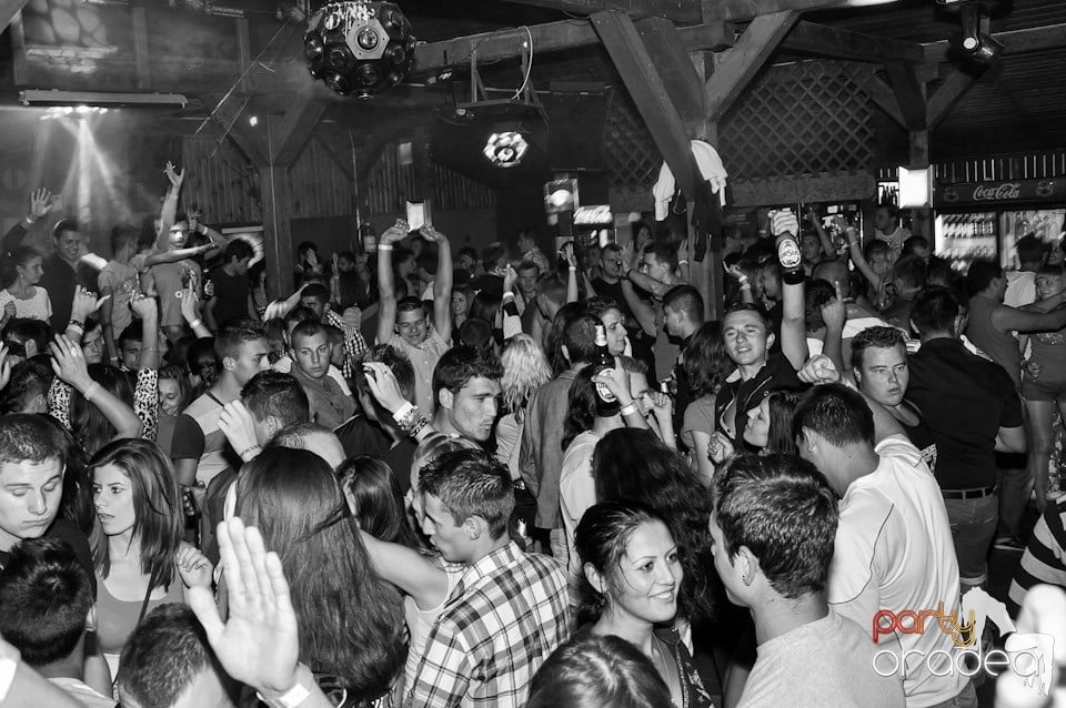 Summer Close Party în Faház,