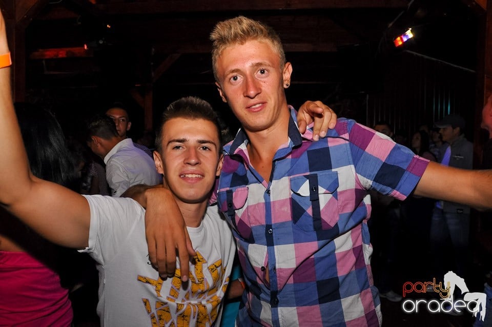 Summer Close Party în Faház,