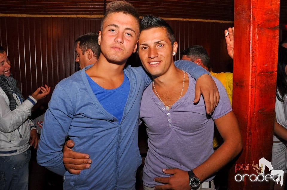 Summer Close Party în Faház,