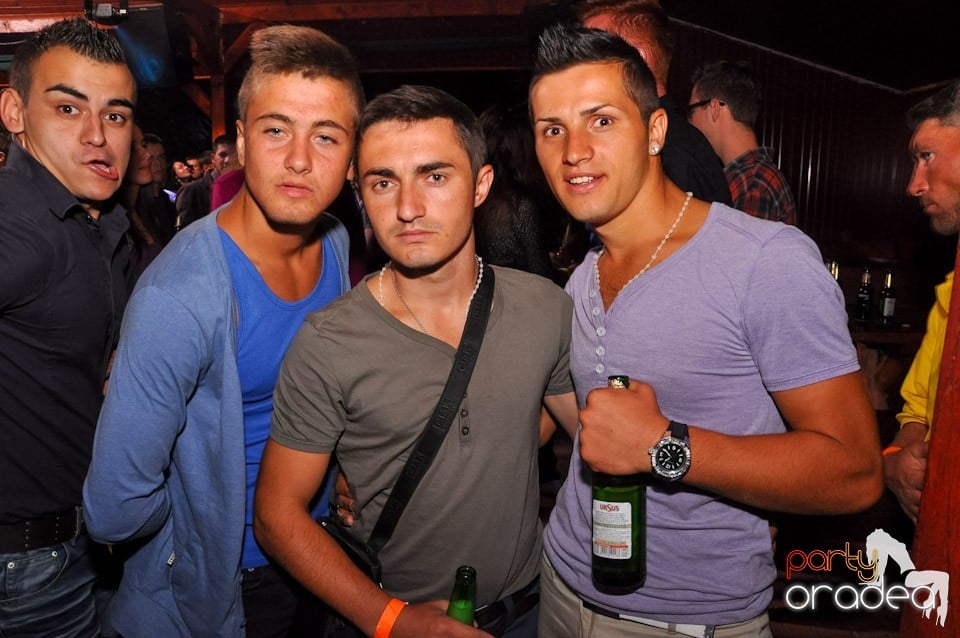 Summer Close Party în Faház,
