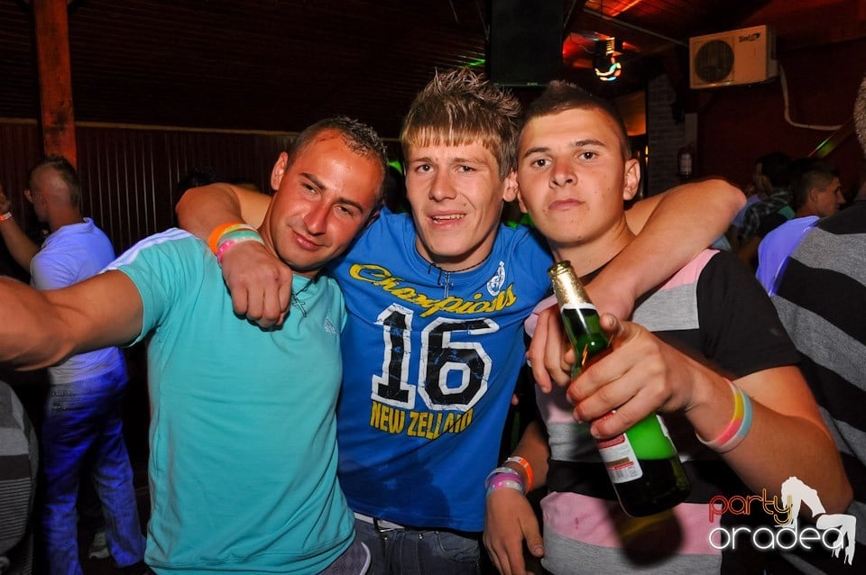 Summer Close Party în Faház,