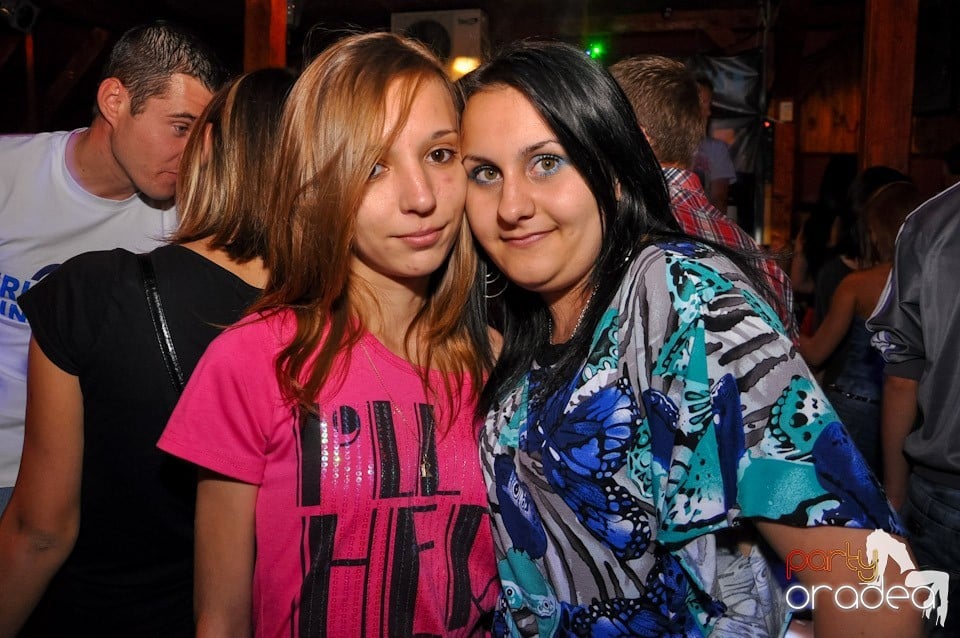Summer Close Party în Faház,