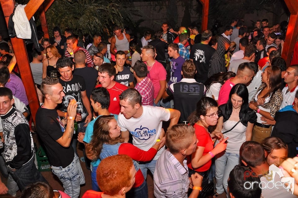 Summer Close Party în Faház,