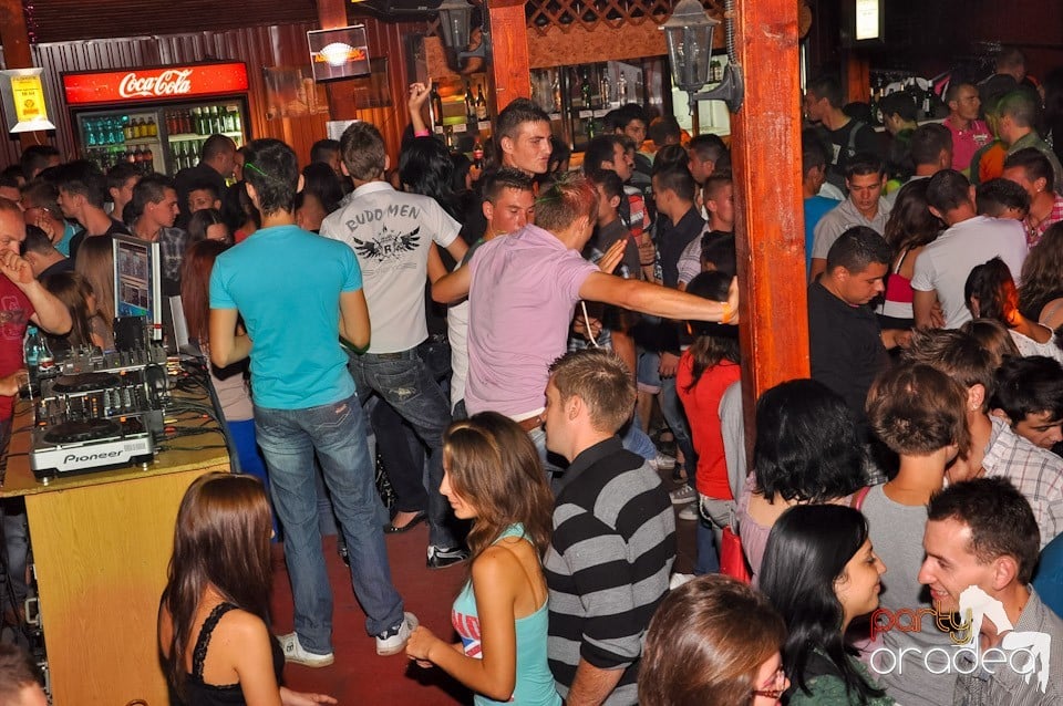 Summer Close Party în Faház,