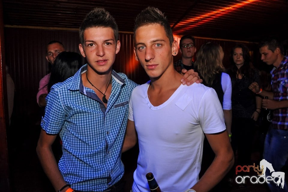 Summer Close Party în Faház,