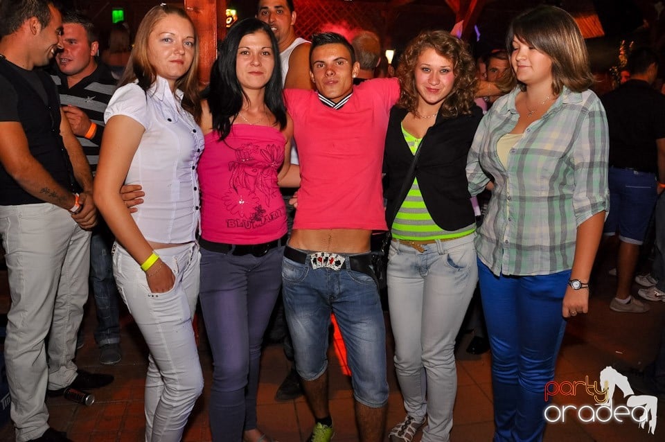 Summer Close Party în Faház,