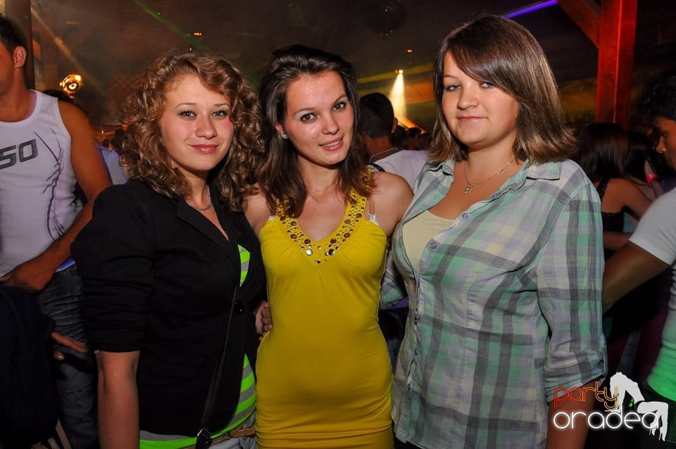 Summer Close Party în Faház,