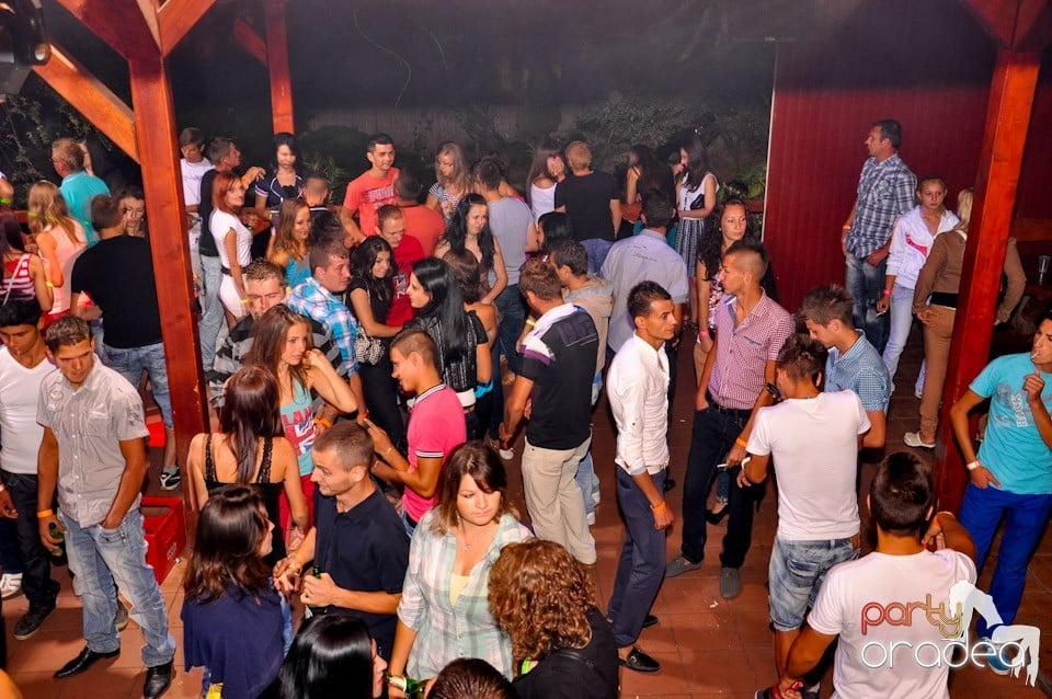 Summer Close Party în Faház,