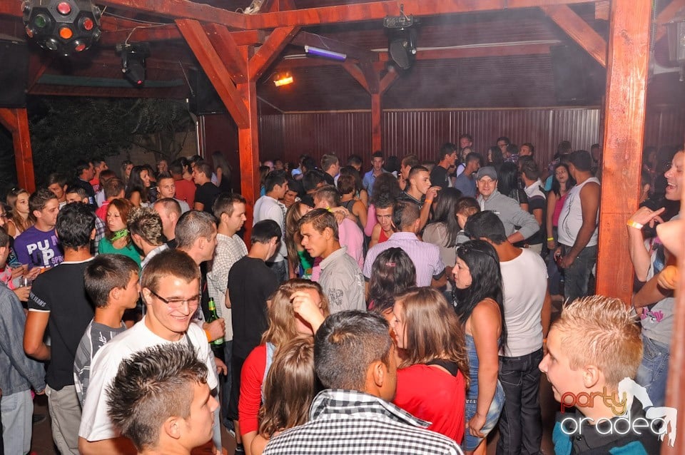 Summer Close Party în Faház,