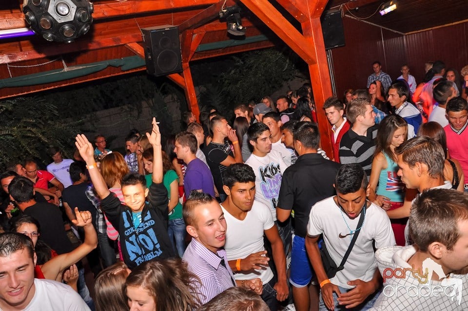 Summer Close Party în Faház,