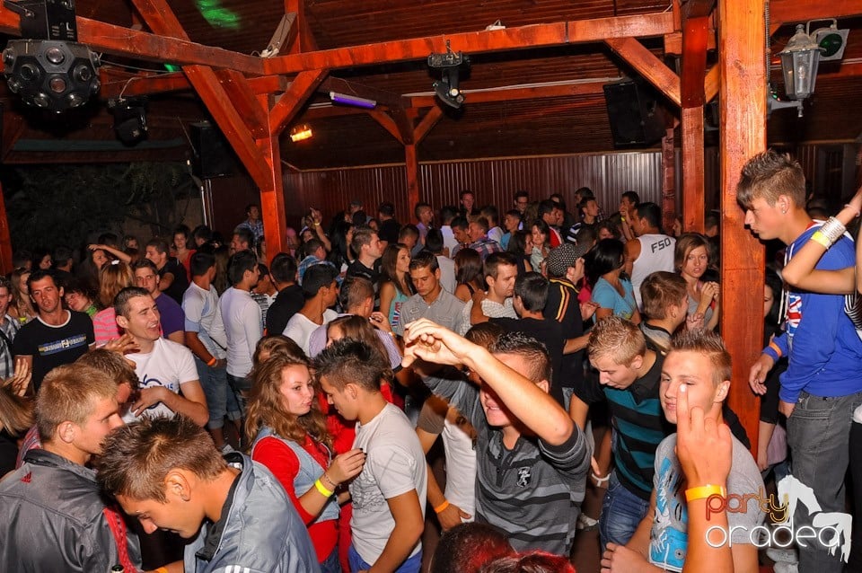 Summer Close Party în Faház,