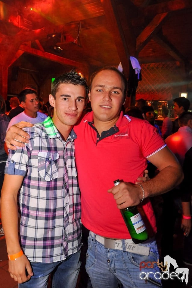 Summer Close Party în Faház,