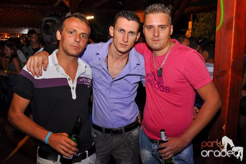 Summer Close Party în Faház,