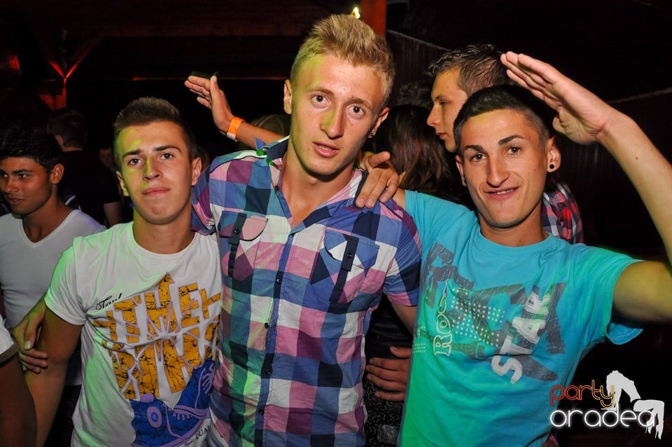 Summer Close Party în Faház,