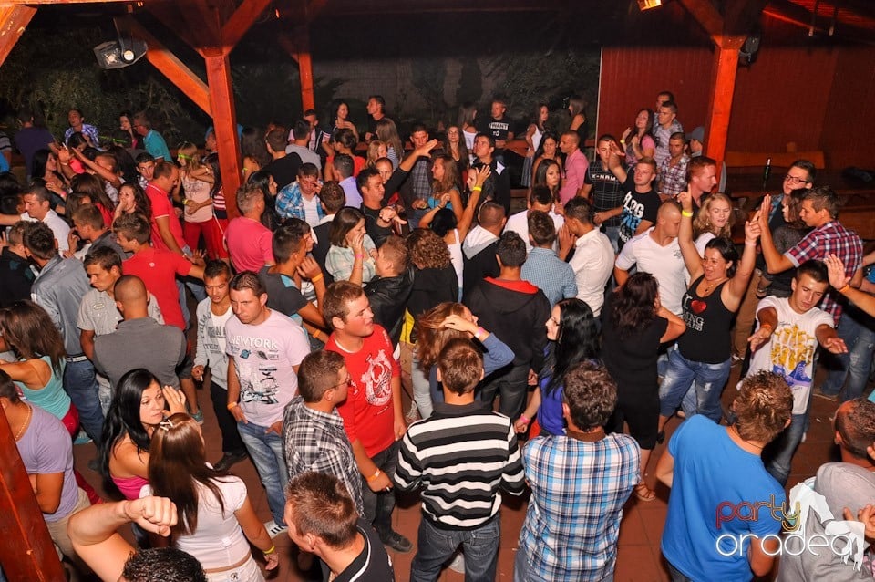 Summer Close Party în Faház,