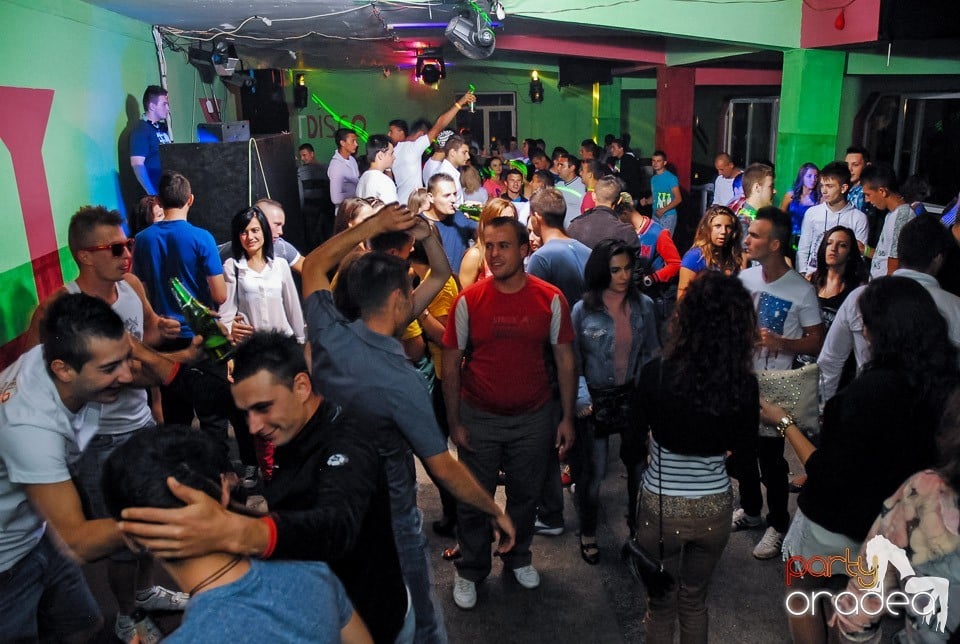 Summer Closing Party, Royal Party House