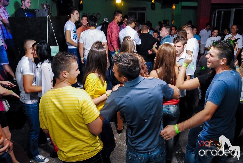 Summer Closing Party, Royal Party House