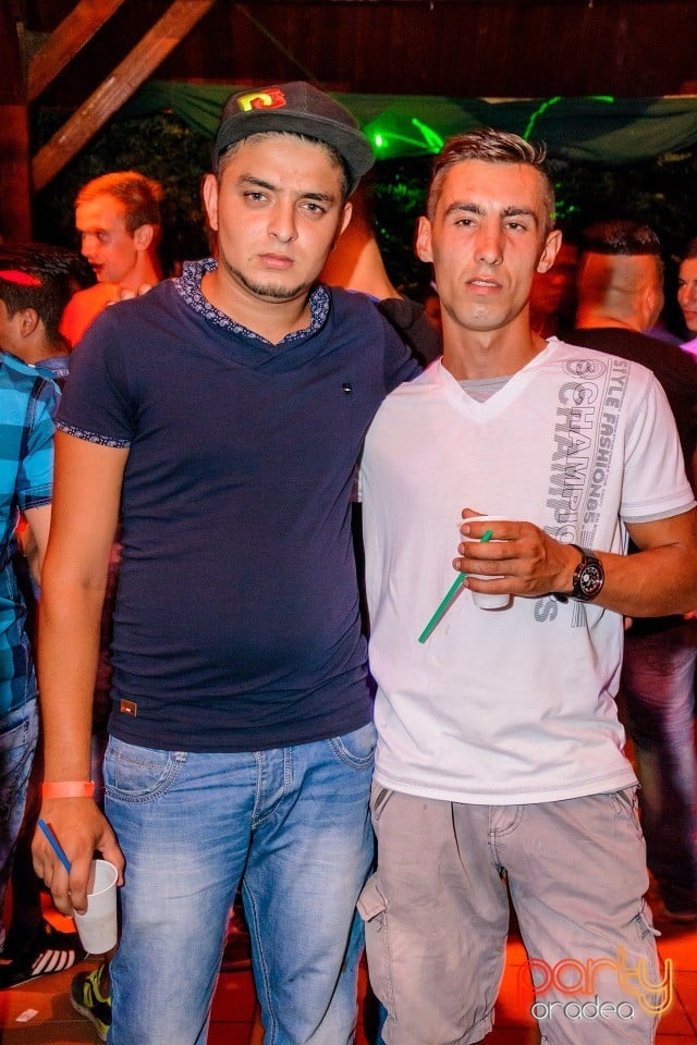 Summer Closing Party, 