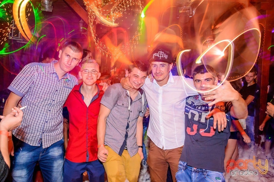 Summer Closing Party, 