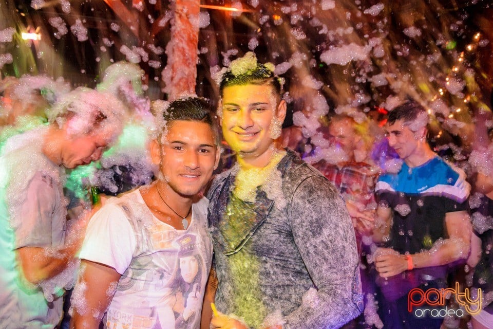 Summer Closing Party, 