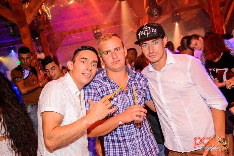 Summer Closing Party, 