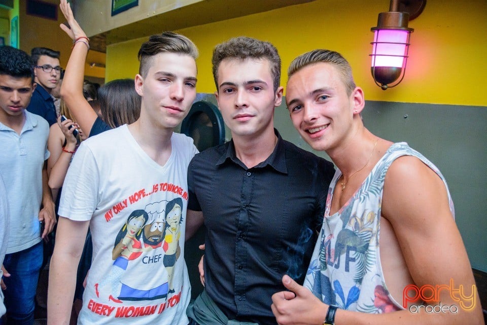 Summer Holiday Party, 