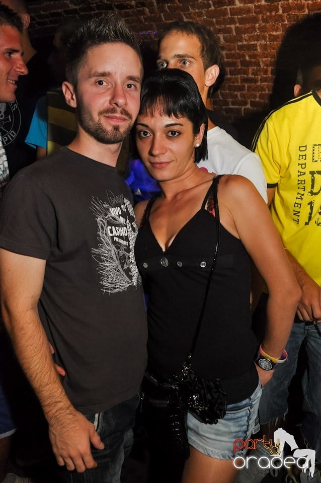 Summer Party cu Carlsberg în Escape, 