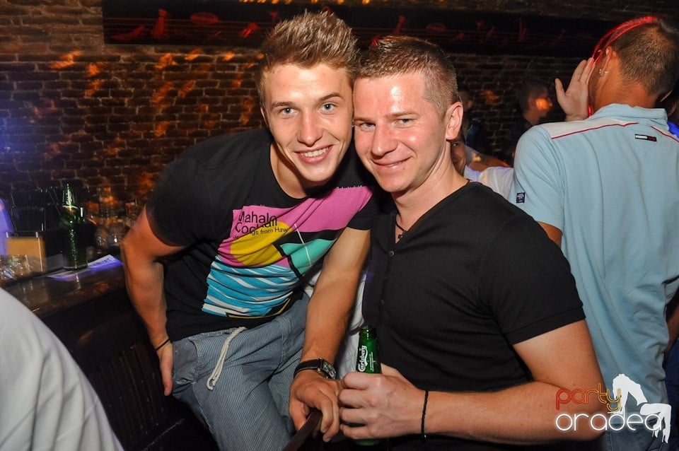 Summer Party cu Carlsberg în Escape, 