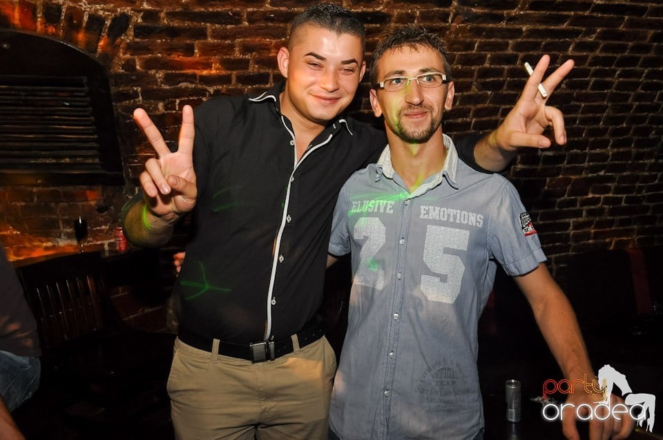 Summer Party cu Carlsberg în Escape, 