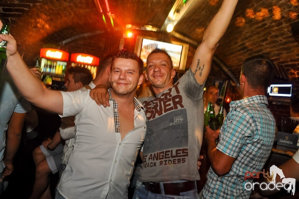 Summer Party cu Carlsberg în Escape, 