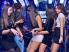 Summer Retro Night Fever continuă