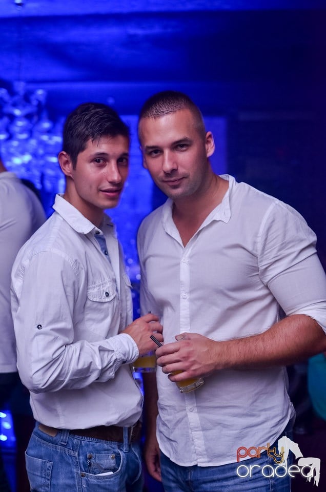 Summer Retro Night Fever Party, 