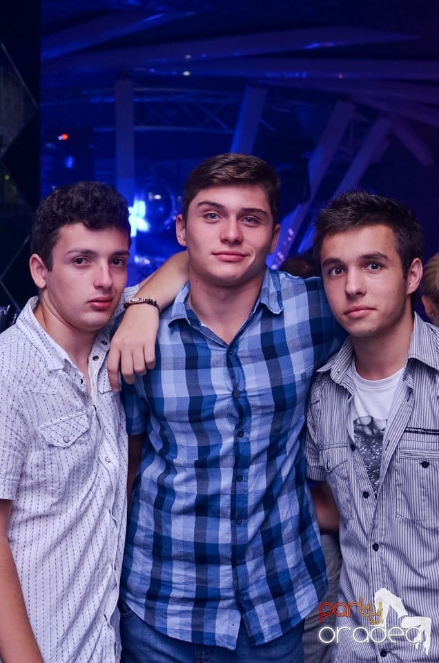 Summer Retro Night Fever Party, 