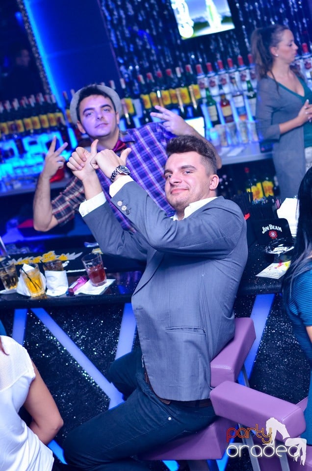 Summer Retro Night Fever Party,