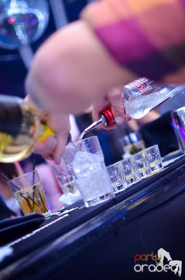 Summer Retro Night Fever Party,