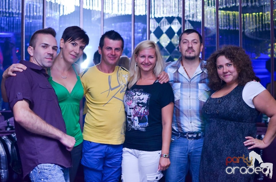 Summer Retro Night Fever Party,
