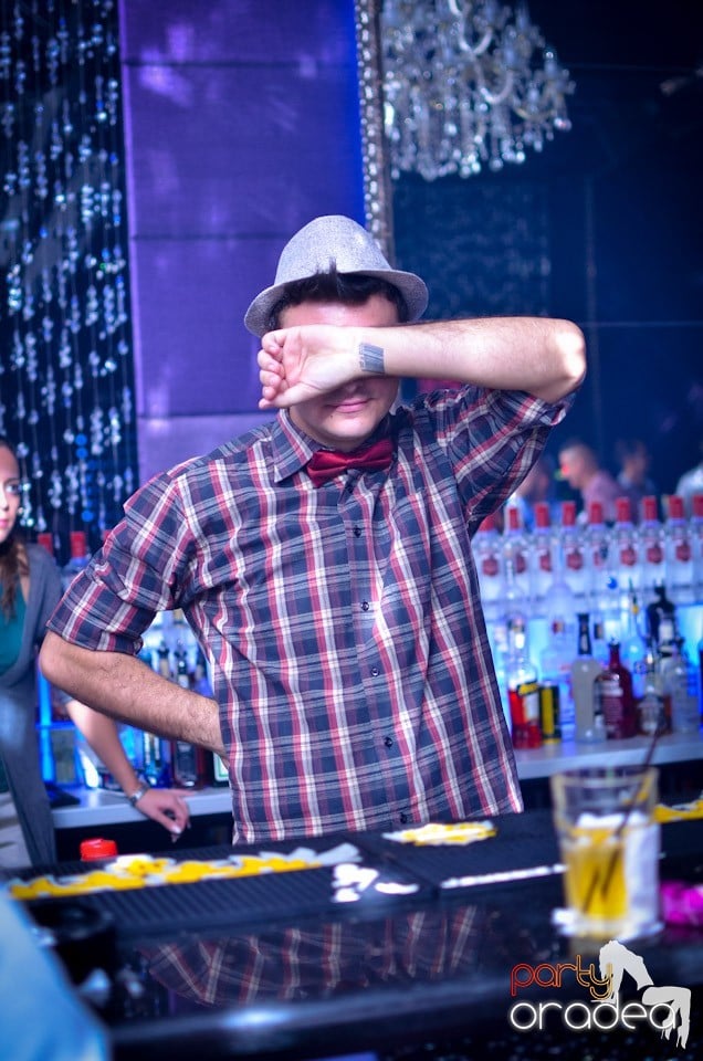 Summer Retro Night Fever Party,