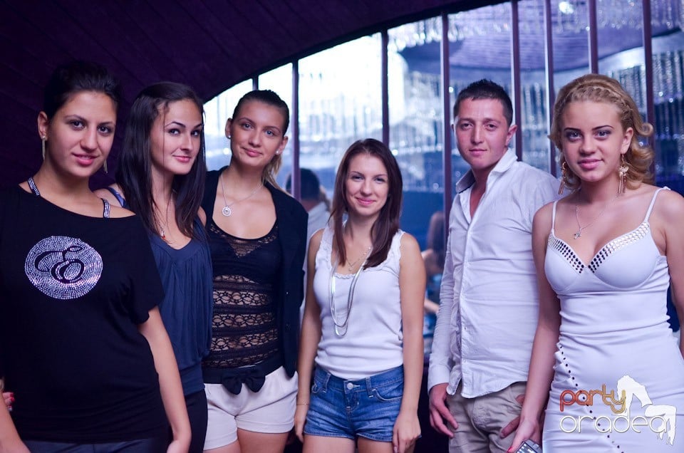 Summer Retro Night Fever Party,