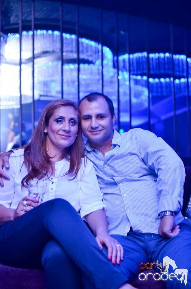 Summer Retro Night Fever Party,