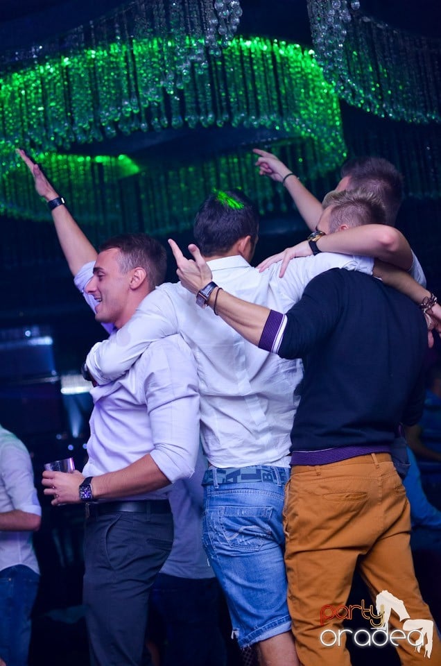 Summer Retro Night Fever Party,