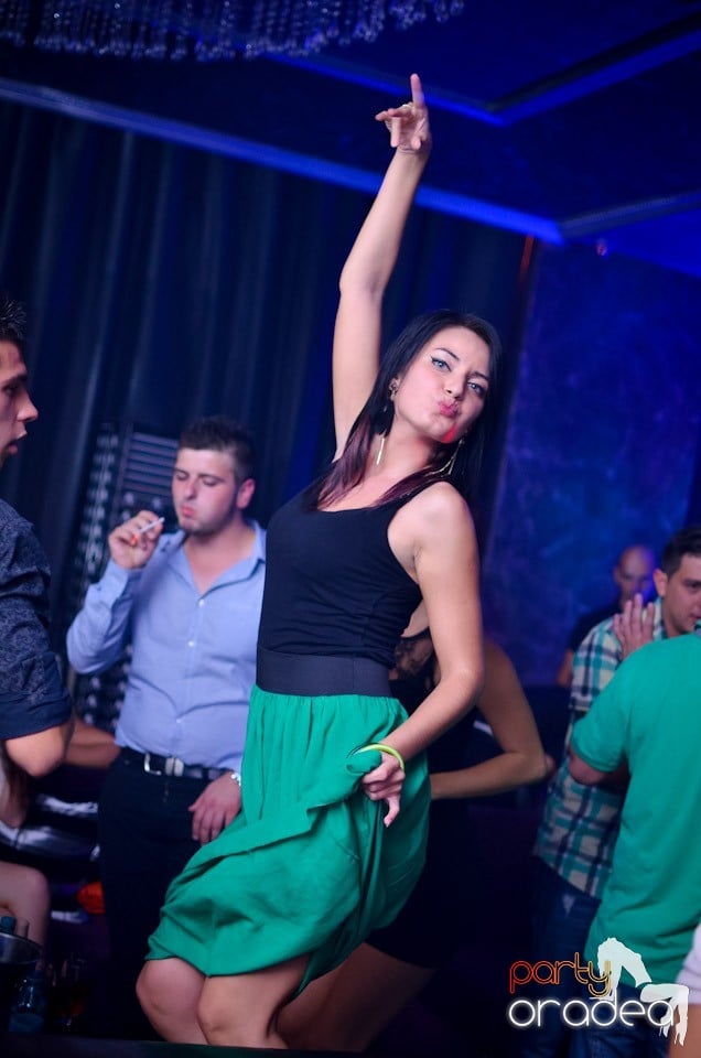 Summer Retro Night Fever Party,